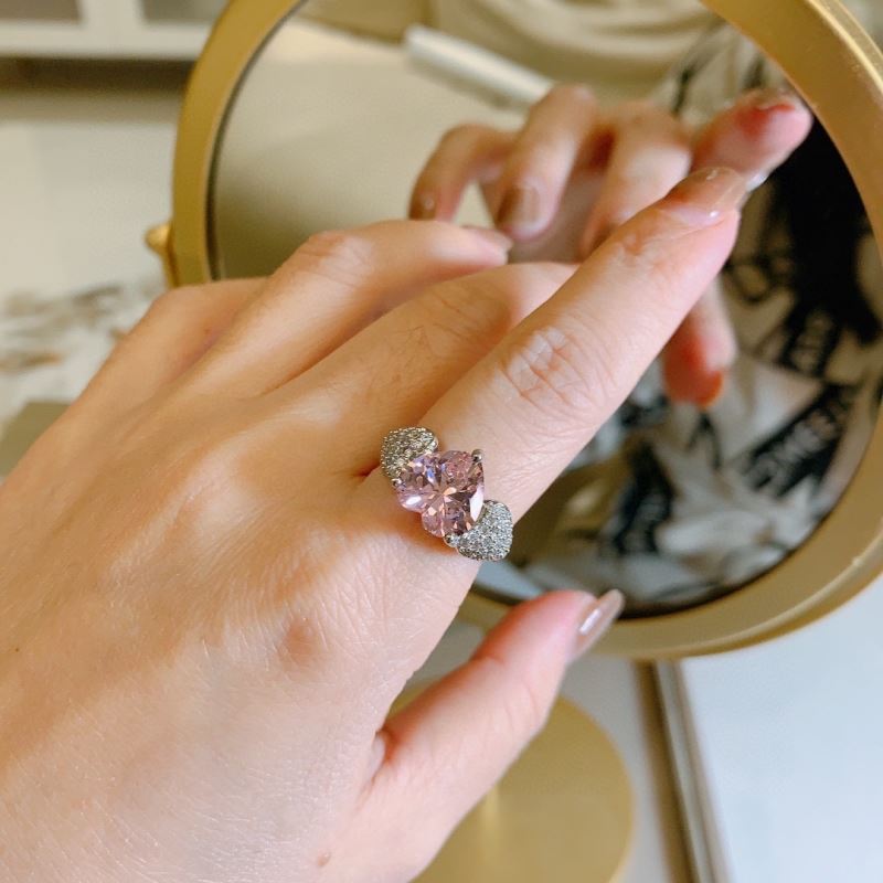 CHAUMET